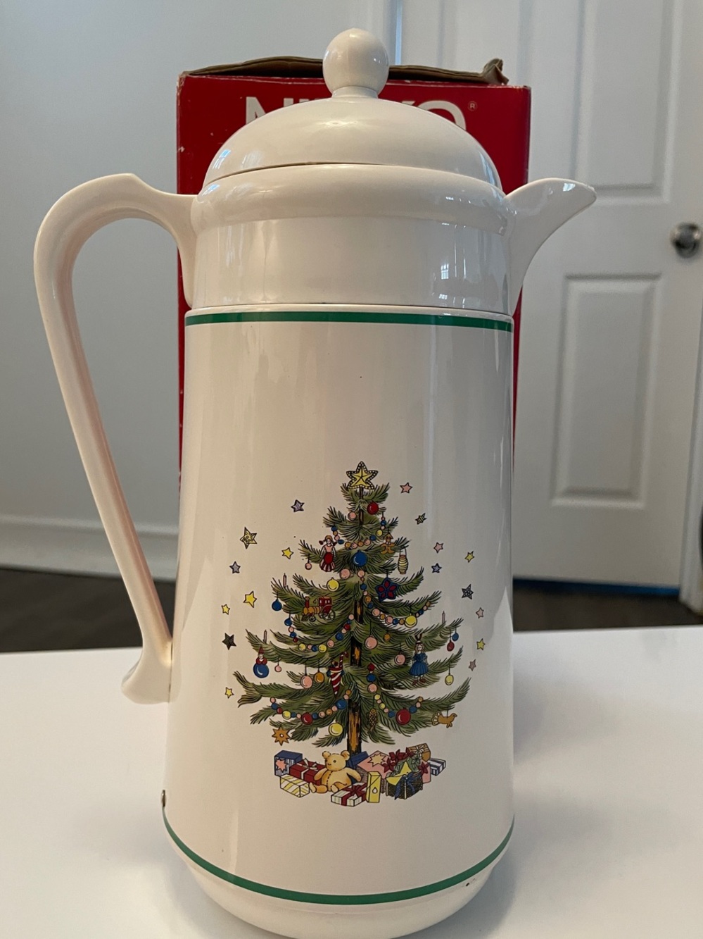 NIKKO VINTAGE Christmas Tree Thermal Vacuum Carafe